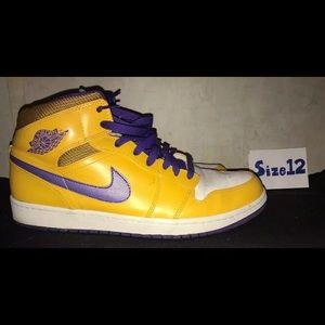 Air Jordan 1 Mid 'Lakers' Mens Sneakers